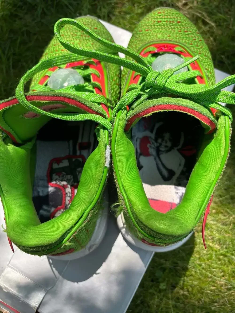 Nike LeBron 20 Stocking Stuffer Christmas Sneakers Green Apple FJ4955-300